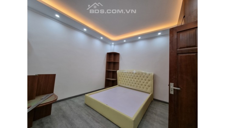 Bán nhà phố Nguyễn Tuân, Thanh Xuân, 60m2 X8T thang máy, phân lô oto, 13.5 tỷ, dòng tiền 60tr/tháng